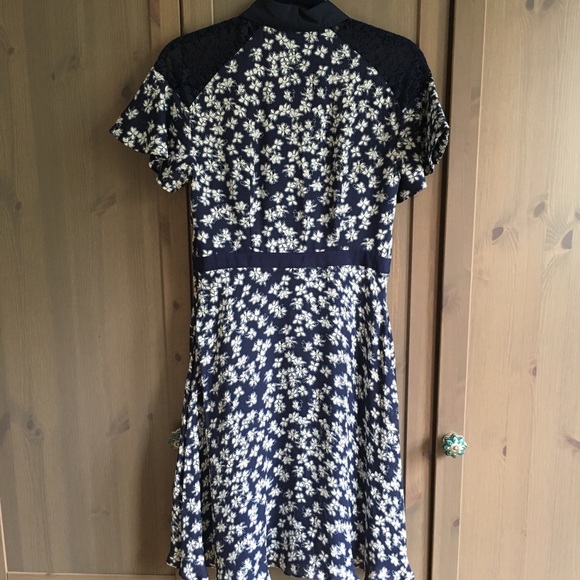 Draper James Floral Maggie Dress - Picture 7 of 8